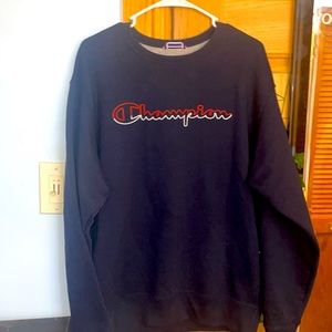 Trendy Champion Crewneck🔥
